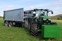 John Deere reçoit 3 médailles pour le sima 2015